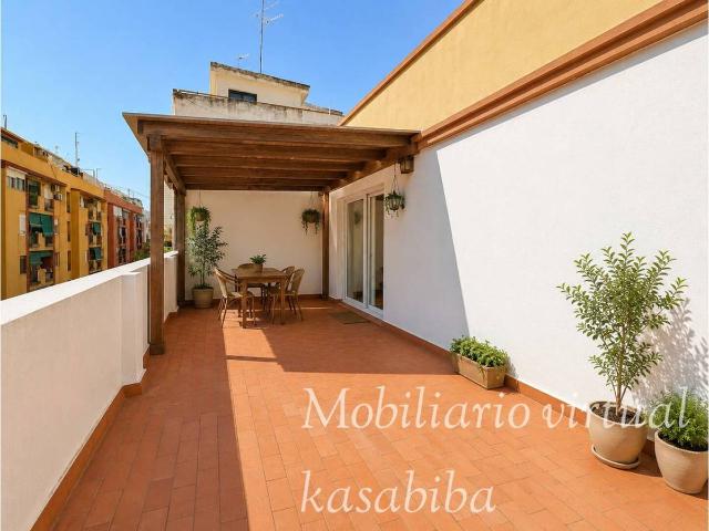 Ático en venta en Ciutat Vella, València