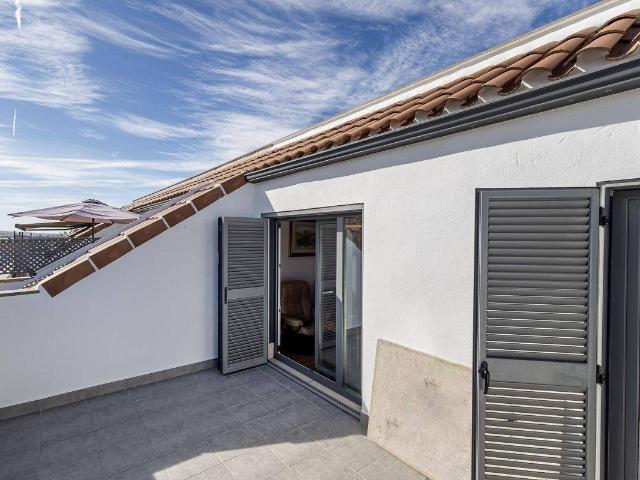 Ático en venta en Ogíjares, Granada