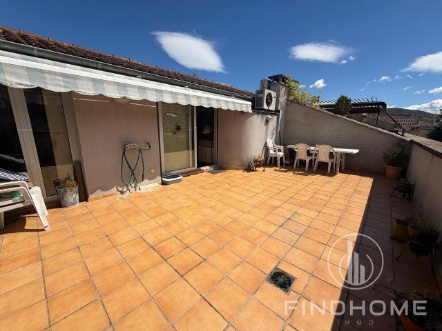 Ático en venta en Garrotxa, Catalunya