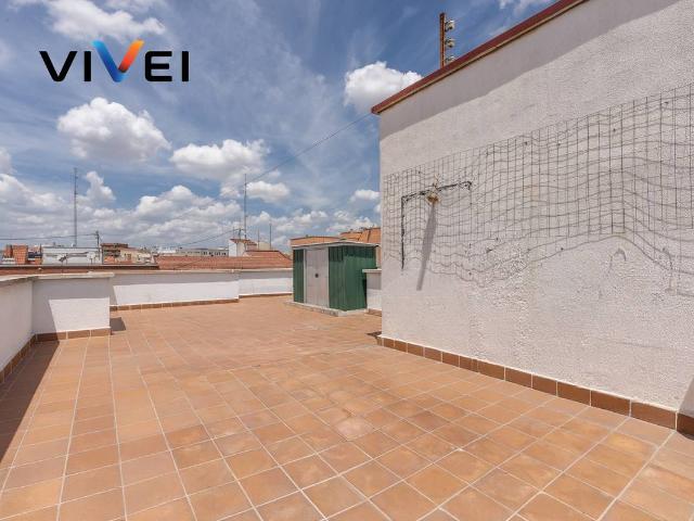 Ático en venta en Cortes, Madrid