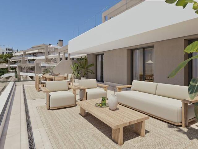 Ático en venta en Barriada Islas Canarias, Costa del Sol Occidental