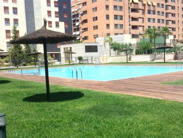 Ático en venta en Casco Antiguo - Santa Cruz - Ayuntamiento, l'Alacantí