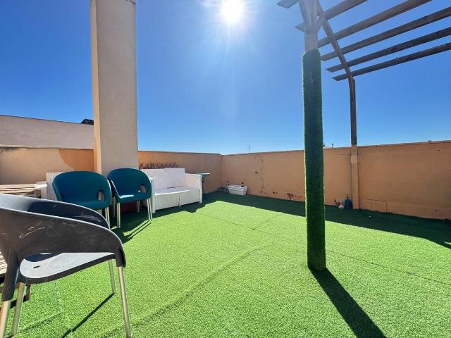 Ático en venta en Casco Antiguo - Santa Cruz - Ayuntamiento, l'Alacantí