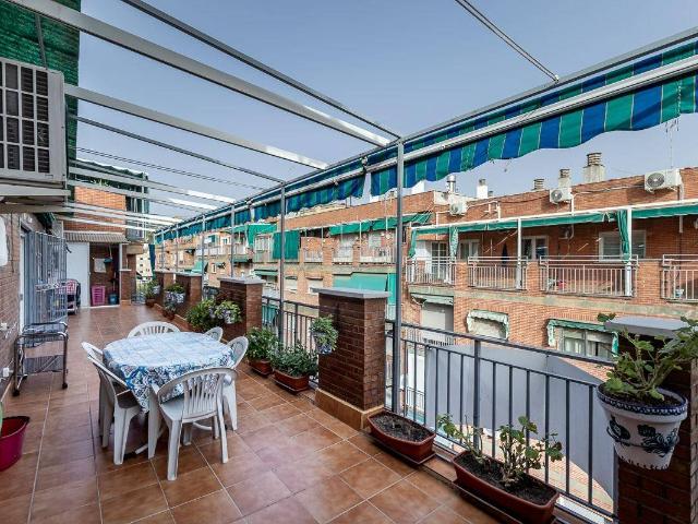 Ático en venta en Centro, Comarca de la Vega de Granada