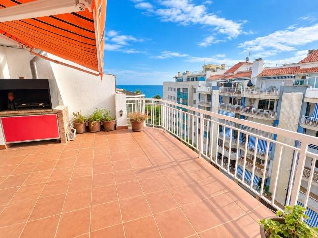 Ático en venta en Pinemar, Pineda de Mar