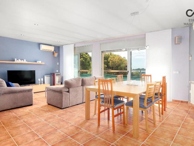 Ático en venta en Alt Empordà, Catalunya