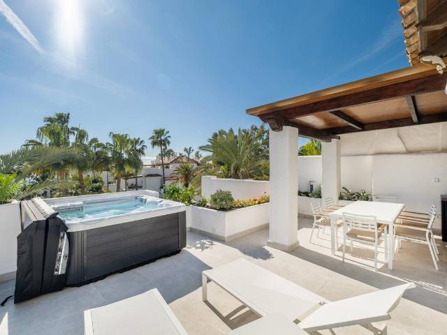 Ático en venta en Centro, Costa del Sol Occidental