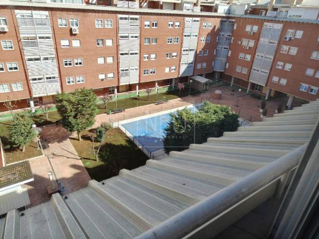 Ático en venta en Madrid, Cortes