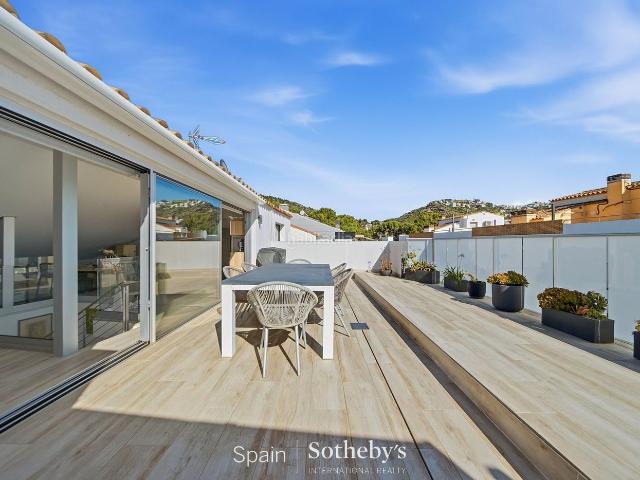 Ático en venta en la Muntanyeta, Alt Empordà