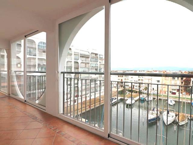 Ático en venta en Empuriabrava