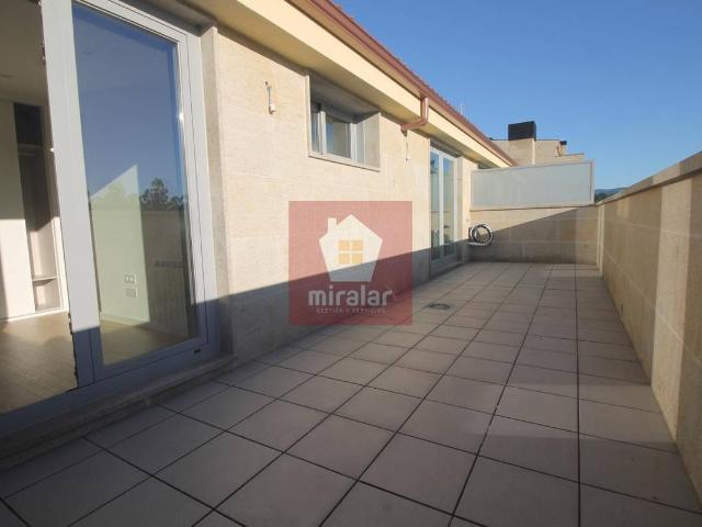 Ático en venta en Os Feás, Salvaterra De Miño