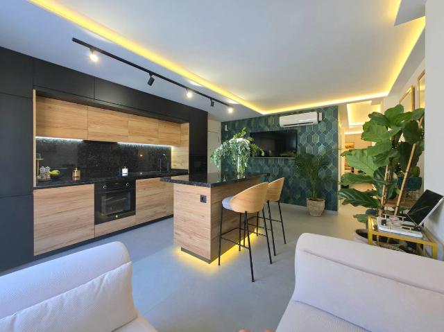 Ático en venta en Casco Antiguo - Santa Cruz - Ayuntamiento, l'Alacantí