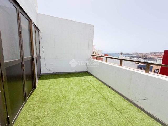 Ático en venta en San José de las Longueras, Telde