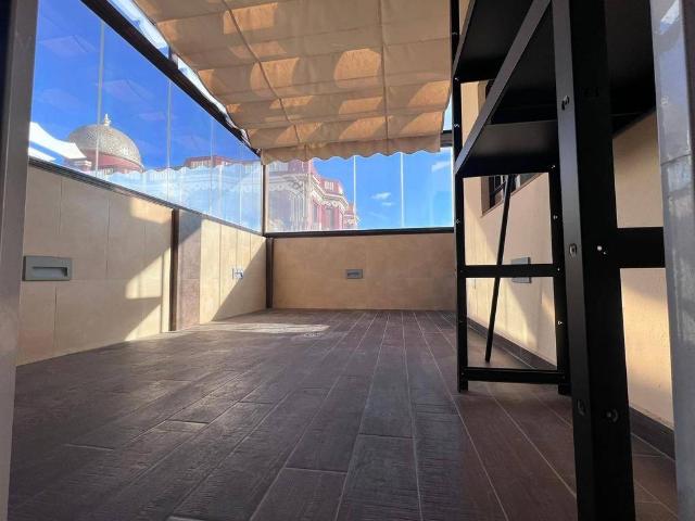 Ático en venta en Melilla, Triángulo de Oro