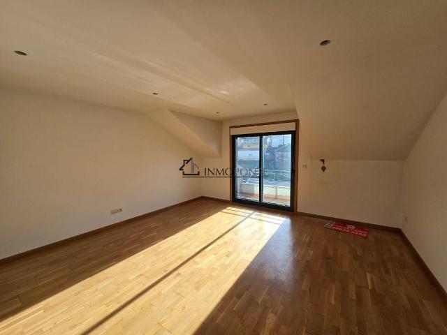 Ático en venta en Poio, Pontevedra