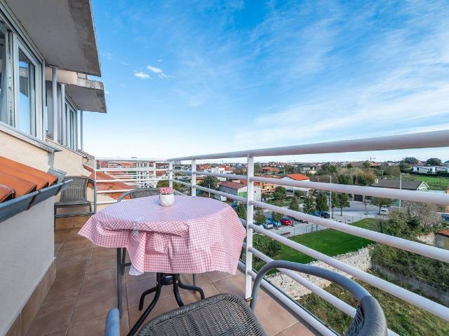 Ático en venta en Bezana, Santa Cruz De Bezana