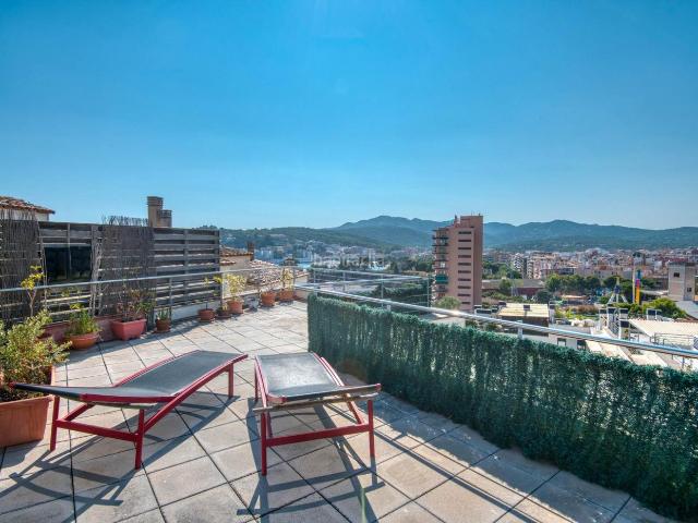 Ático en venta en Sant Feliu De Guíxols, Girona