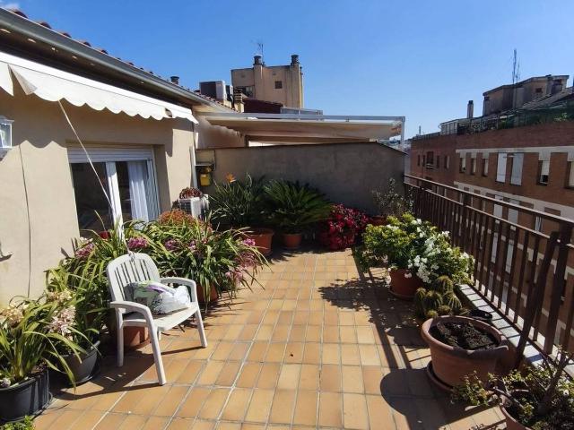 Ático en venta en Barri Vell, Girona
