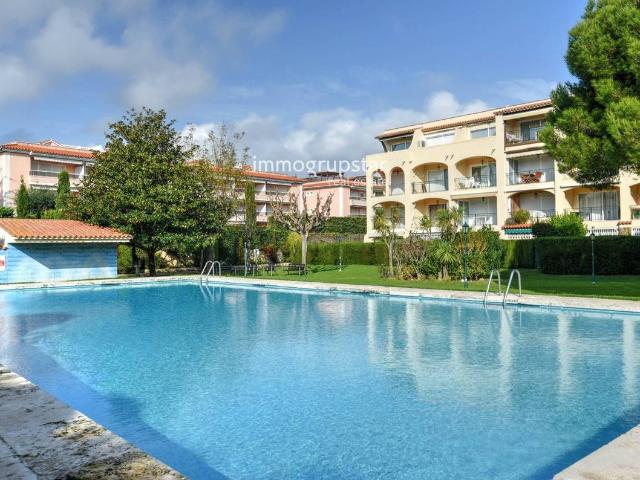 Ático en venta en Castell-platja D'aro