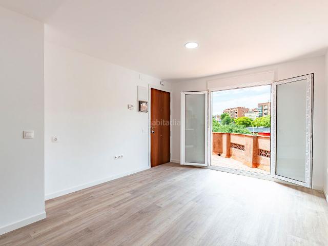 Ático en venta en Fondo, Barcelonès