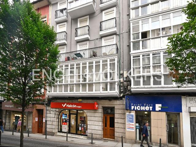Ático en venta en Correos, Santander