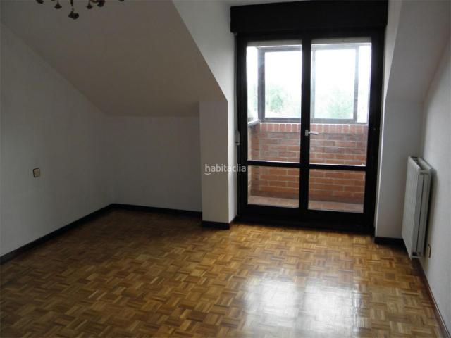Ático en venta en Santolaya, Siero