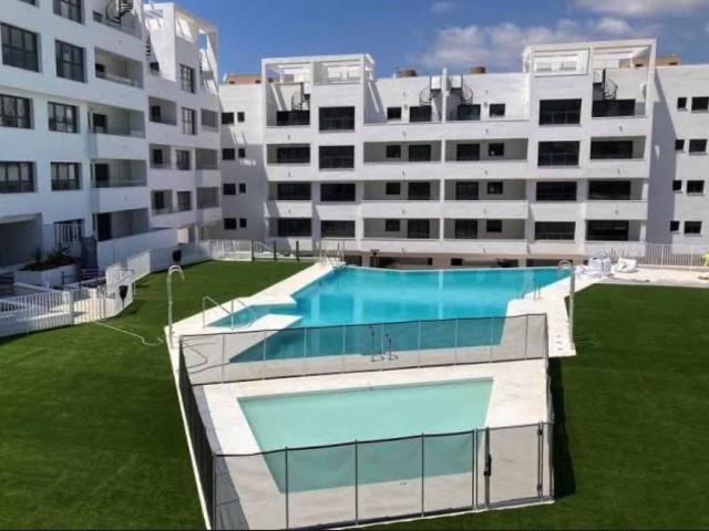 Ático en venta en Barriada Islas Canarias, Costa del Sol Occidental