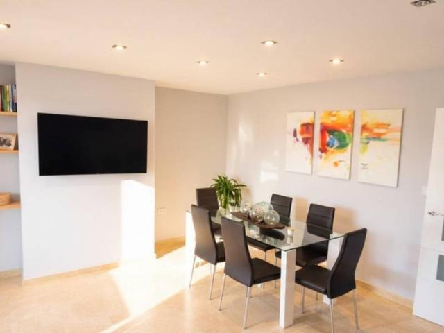 Ático en venta en Barriada Islas Canarias, Costa del Sol Occidental