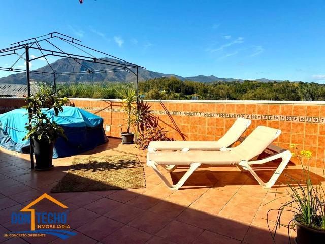 Ático en venta en Barriada Islas Canarias, Costa del Sol Occidental