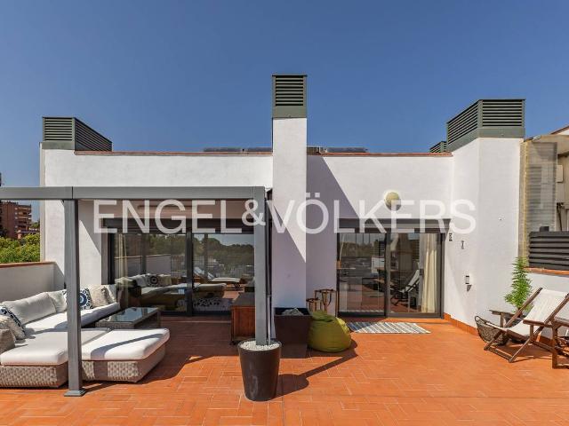 Ático en venta en Districte 1, Barcelonès
