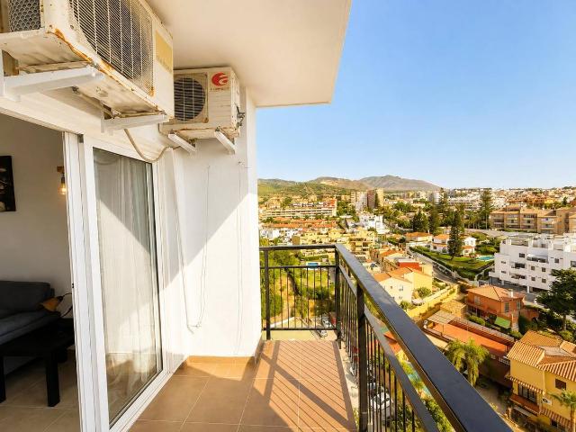 Ático en venta en La Sierrezuela, Benalmádena
