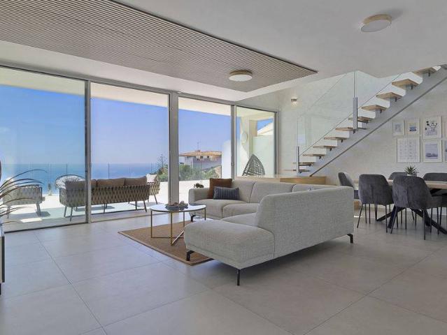 Ático en venta en La Sierrezuela, Costa del Sol Occidental