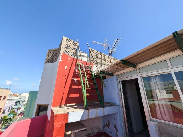 Ático en venta en San José de las Longueras, Telde