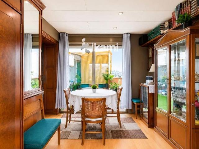Ático en venta en Districte II, Barcelonès