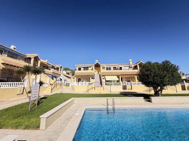Ático en venta en Urbanización Los Dolses, Orihuela