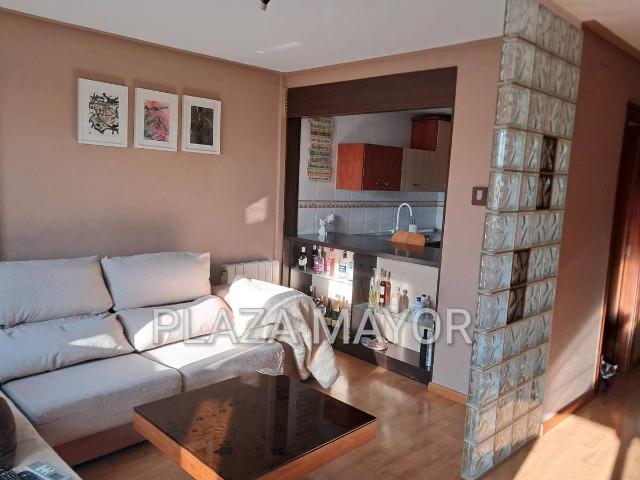 Ático en venta en Villares De La Reina