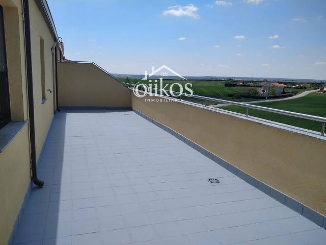 Ático en venta en Villares De La Reina, Polígono Industrial Los Villares