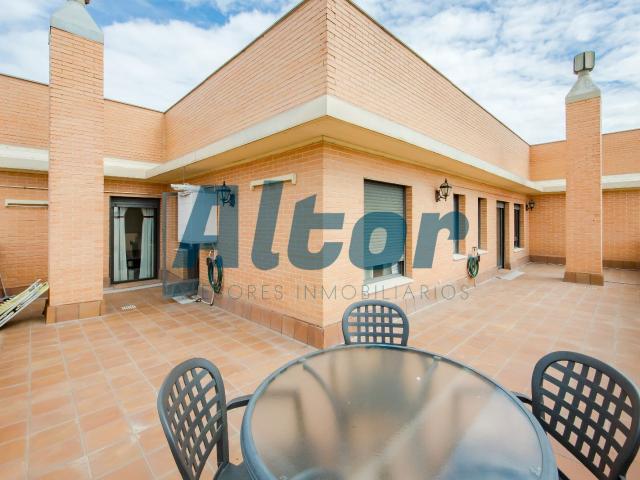 Casa en alquiler en Carabanchel, Madrid