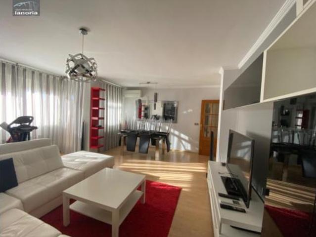 Ático en venta en Distrito 2, Albacete