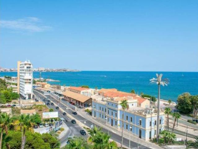 Ático en venta en Vistahermosa, Alicante