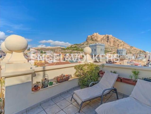 Ático en venta en Casco Antiguo - Santa Cruz - Ayuntamiento, l'Alacantí