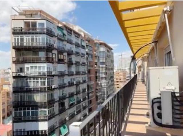 Ático en venta en Casco Antiguo - Santa Cruz - Ayuntamiento, l'Alacantí