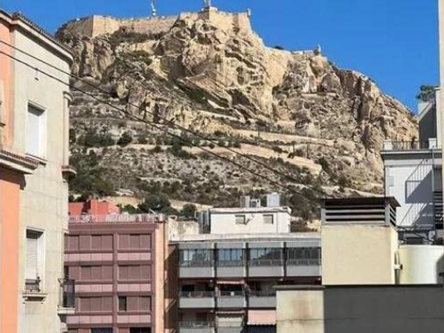 Ático en venta en Centro, l'Alacantí