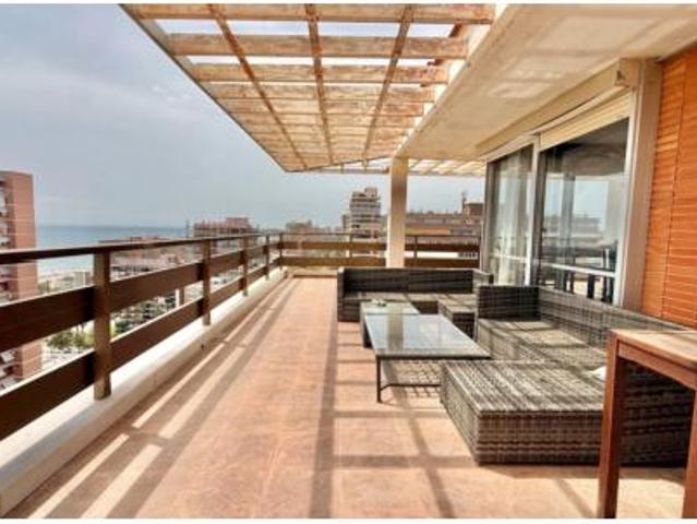 Ático en venta en la Platja de Sant Joan, l'Alacantí