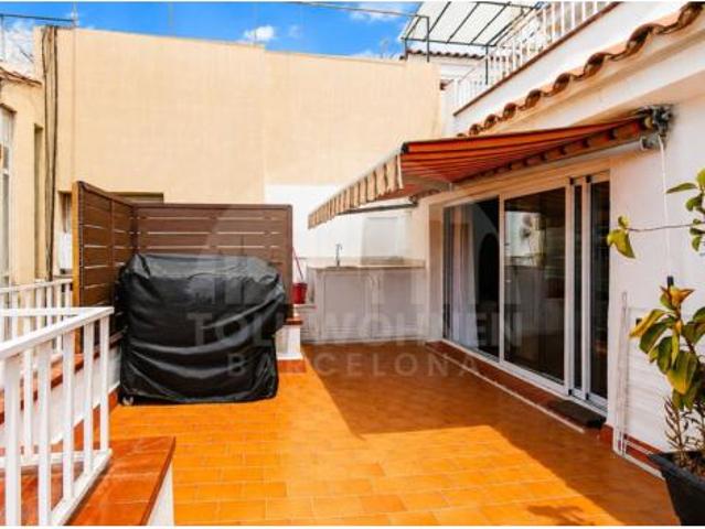Ático en venta en Sant Martí, Barcelonès