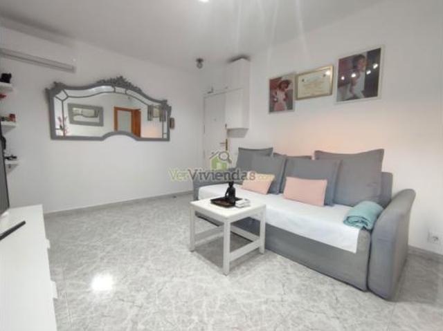 Ático en venta en Nou Barris, Barcelonès
