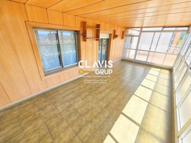 Ático en venta en Nou Barris, Barcelonès