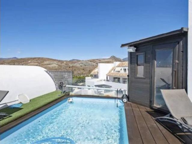 Ático en venta en La Alquería-El Paraíso, Costa del Sol Occidental