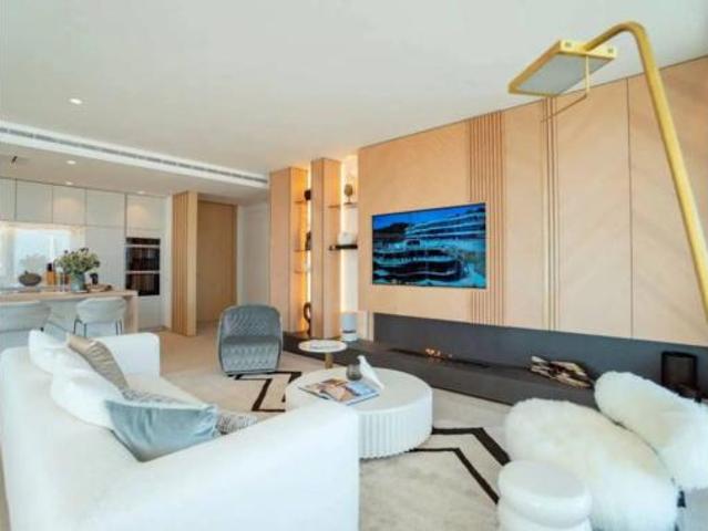 Ático en venta en Altos de la Quinta II, Benahavís