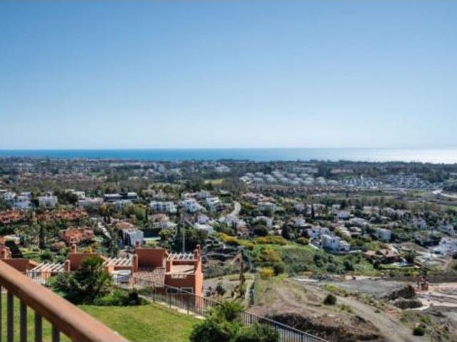 Ático en venta en La Alquería-El Paraíso, Costa del Sol Occidental